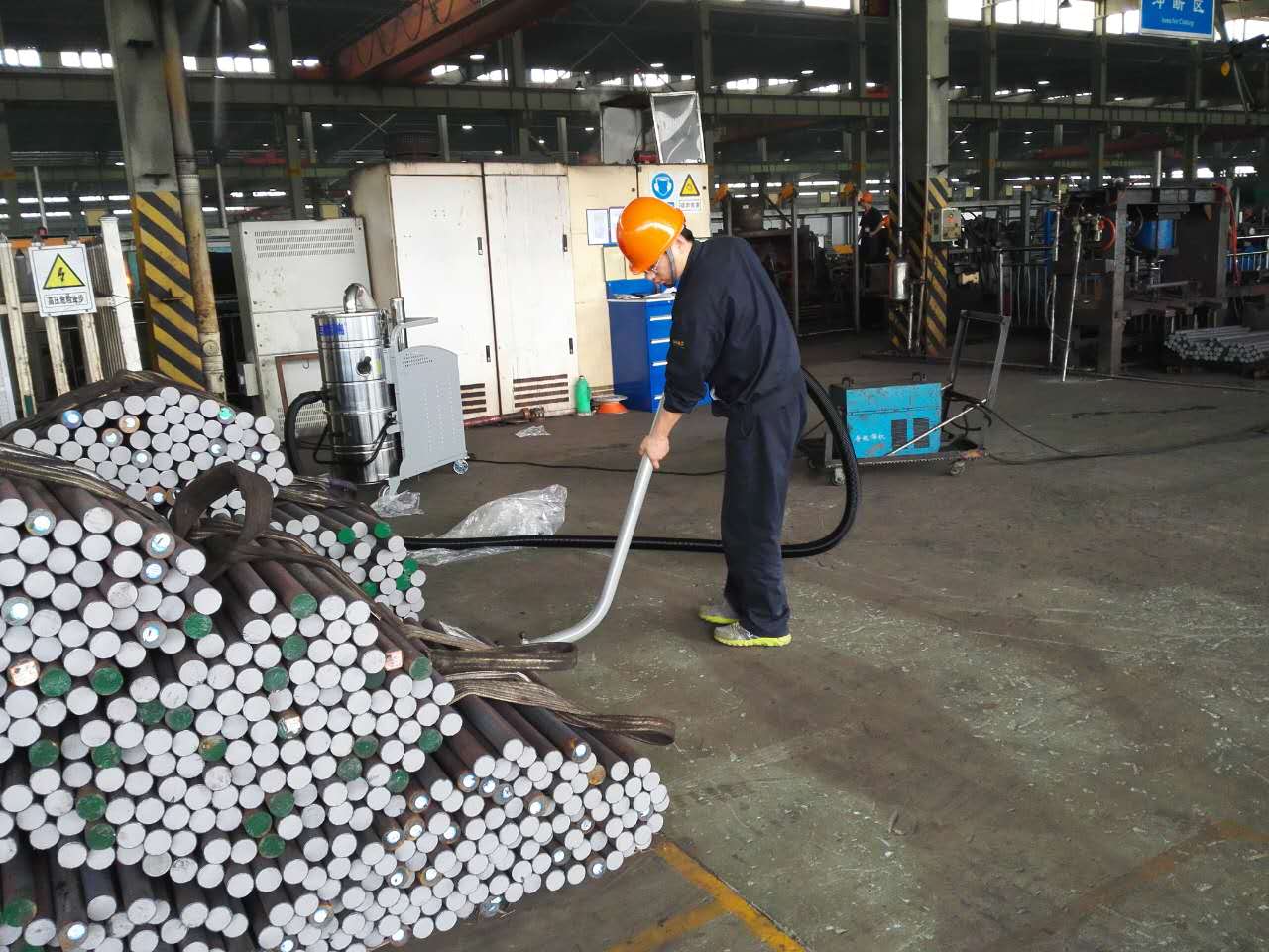 工业吸尘器,工业除尘机,激光切割除尘,工业吸尘设备厂家-昆山一月清洁设备有限公司 工业吸尘器,工业除尘机,激光切割除尘,工业吸尘设备厂家-昆山一月清洁设备有限公司